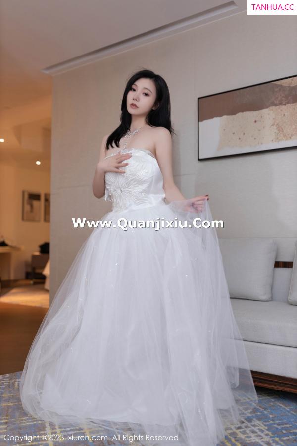 安然Maleah  [XiuRen]高清写真图 2023.08.08 No.7201 安然anran 婚纱美腿第14张图片